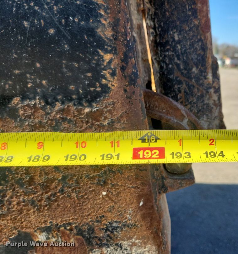 image for item LC9957 2007 Sterling LT7500 dump truck