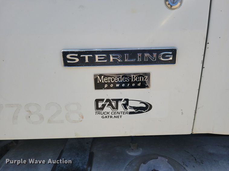 image for item LC9957 2007 Sterling LT7500 dump truck