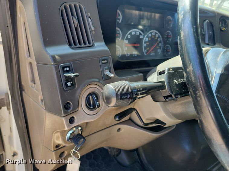 image for item LC9957 2007 Sterling LT7500 dump truck