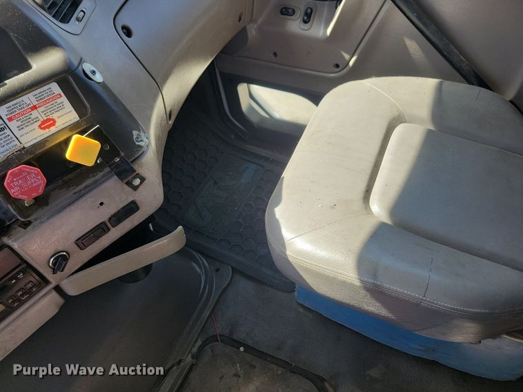 image for item LC9957 2007 Sterling LT7500 dump truck