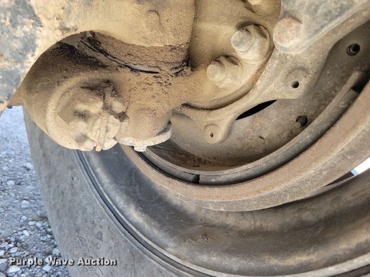 image for item LC9957 2007 Sterling LT7500 dump truck