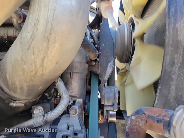 image for item LC9957 2007 Sterling LT7500 dump truck