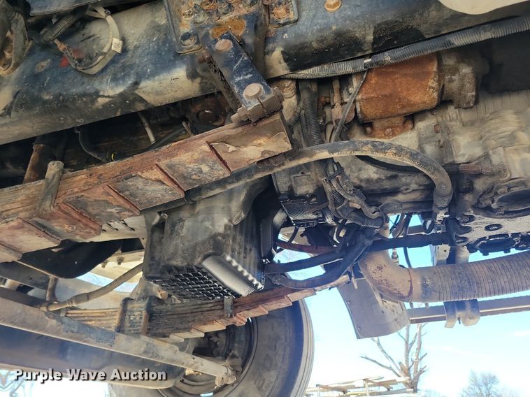 image for item LC9957 2007 Sterling LT7500 dump truck