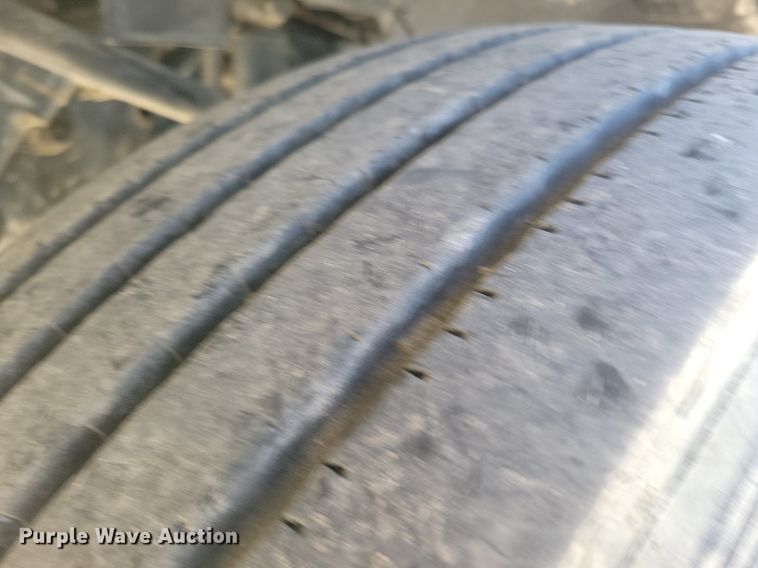 image for item LC9957 2007 Sterling LT7500 dump truck