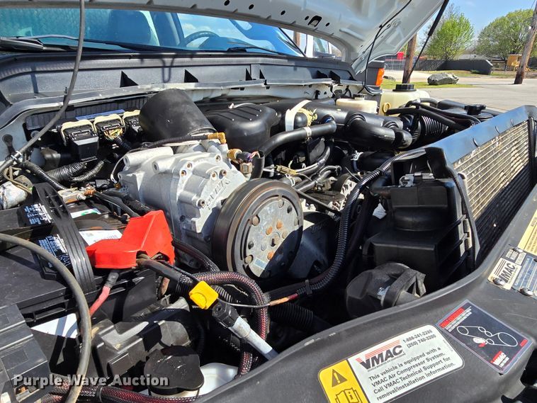 image for item LD9128 2016 Ford F550 Super Duty hydrovac truck