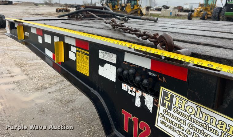 image for item LD9379 2002 Dakota Trail-Eze TE70HT48 drop deck equipment trailer