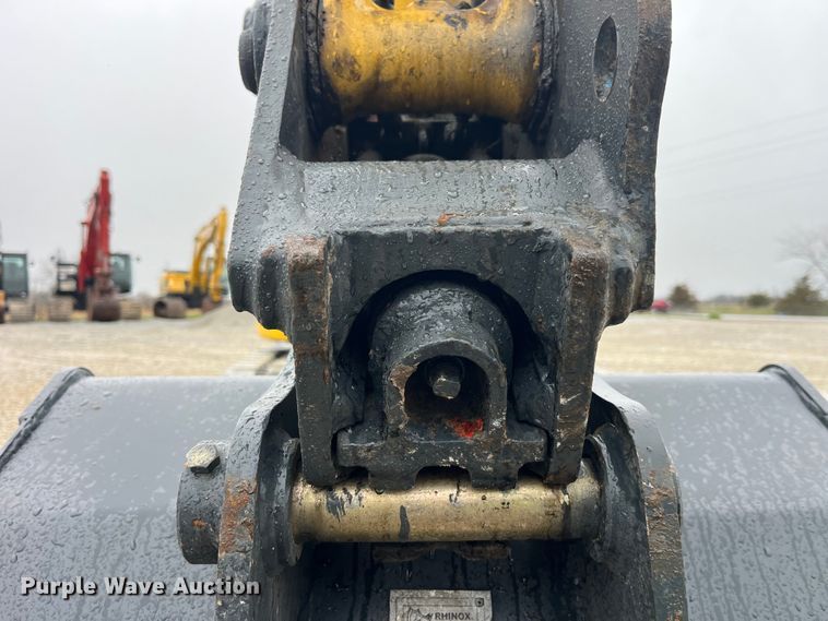 image for item LD9383 2019 Komatsu PC55MR-5MO mini excavator