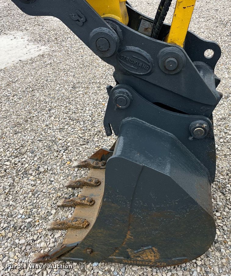 image for item LD9383 2019 Komatsu PC55MR-5MO mini excavator