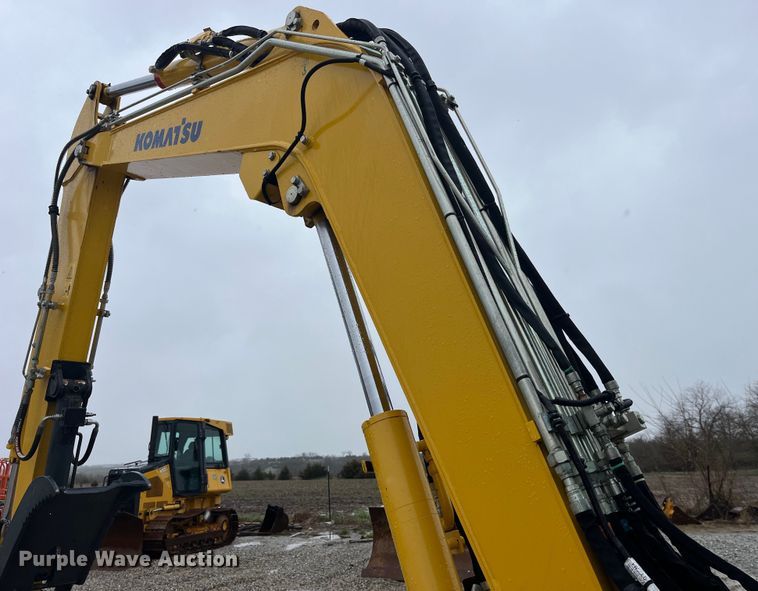 image for item LD9383 2019 Komatsu PC55MR-5MO mini excavator