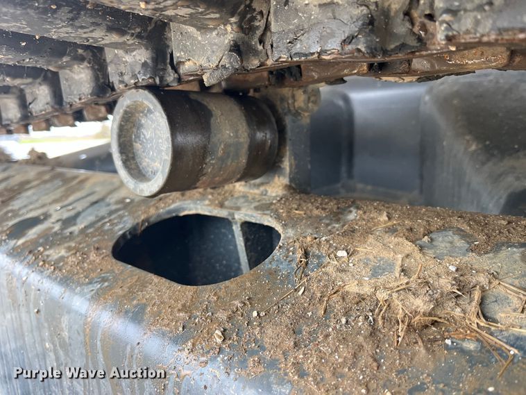 image for item LD9383 2019 Komatsu PC55MR-5MO mini excavator