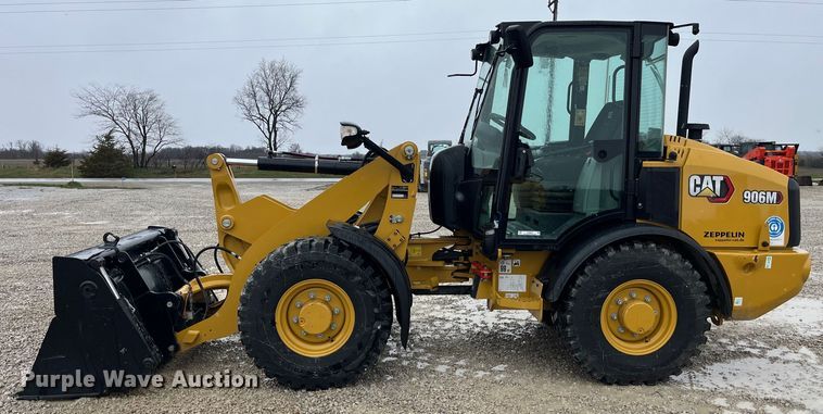 image for item LD9384 2022 Caterpillar  906M wheel loader