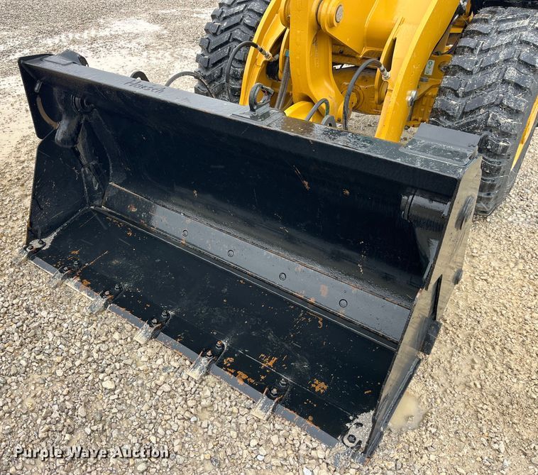 image for item LD9384 2022 Caterpillar  906M wheel loader