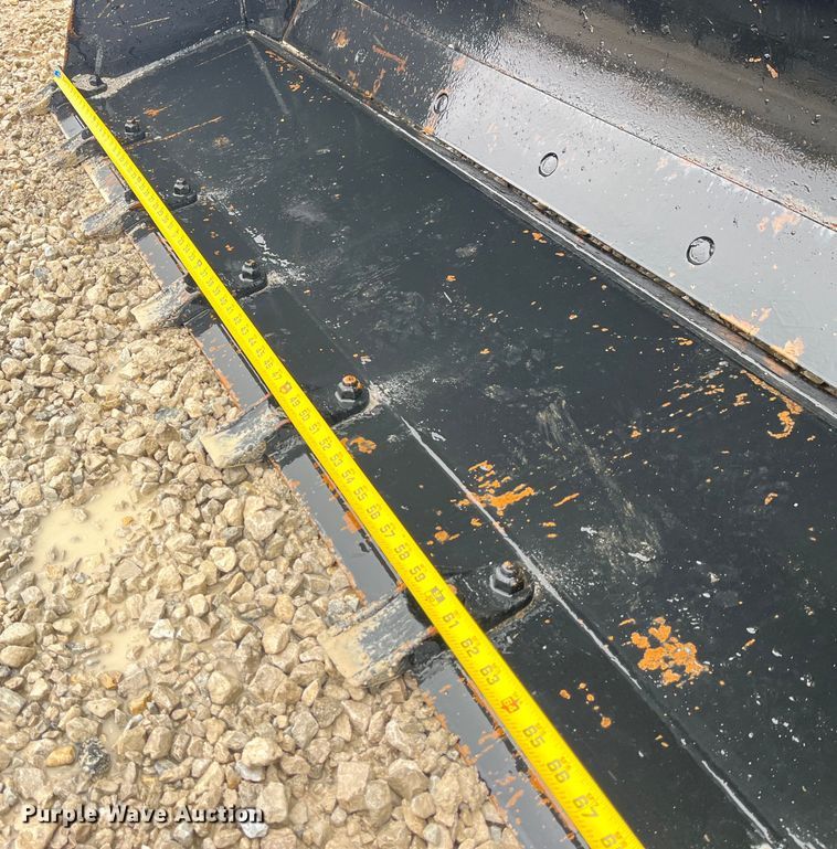 image for item LD9384 2022 Caterpillar  906M wheel loader