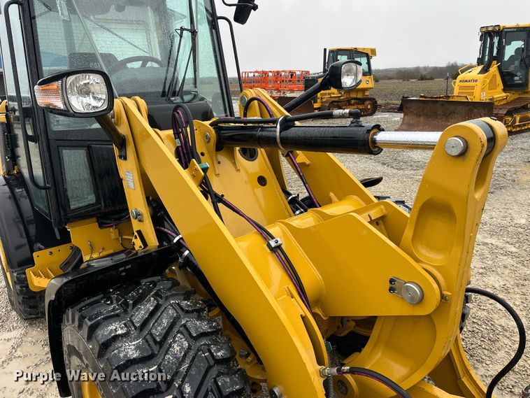 image for item LD9384 2022 Caterpillar  906M wheel loader