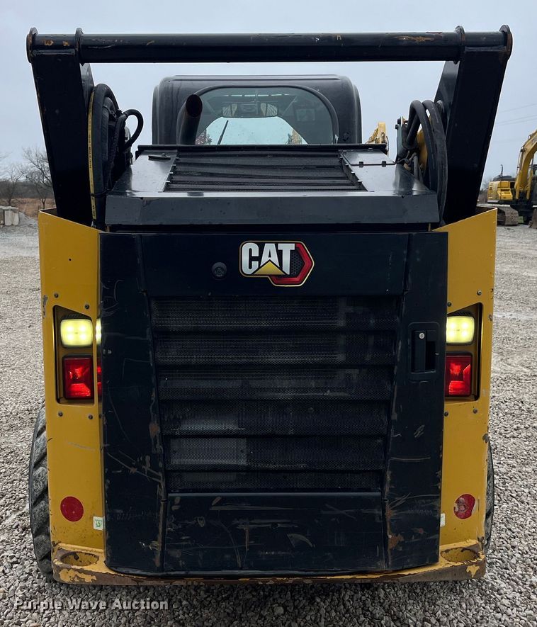 image for item LD9385 2019 Caterpillar 272D3XE skid steer loader