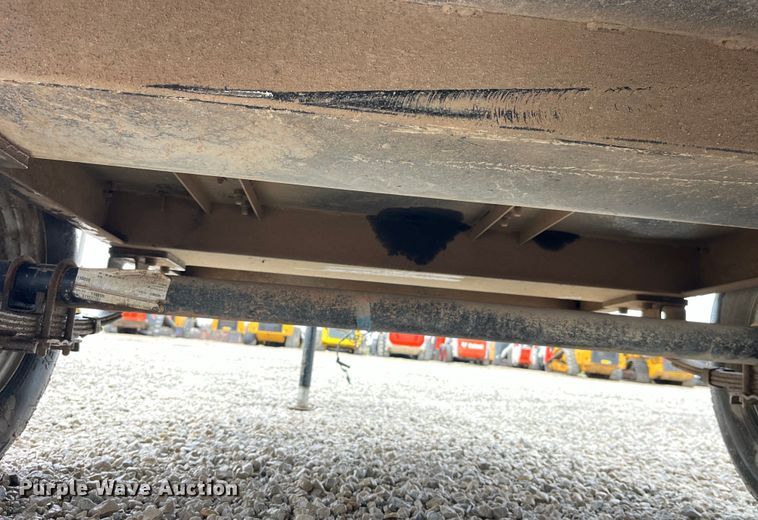 image for item LD9386 2019 Allmand Maxi-Air 185 air compressor