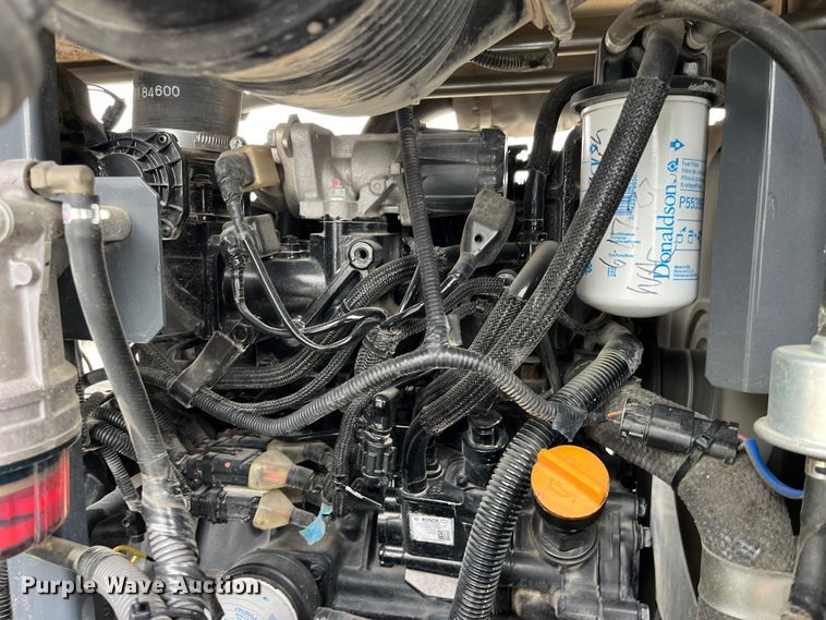 image for item LD9386 2019 Allmand Maxi-Air 185 air compressor