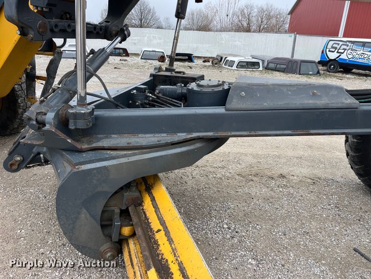 image for item LD9388 2014 John Deere 770G motor grader