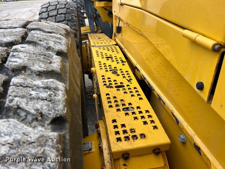 image for item LD9388 2014 John Deere 770G motor grader