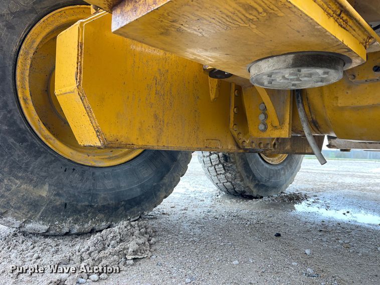 image for item LD9388 2014 John Deere 770G motor grader