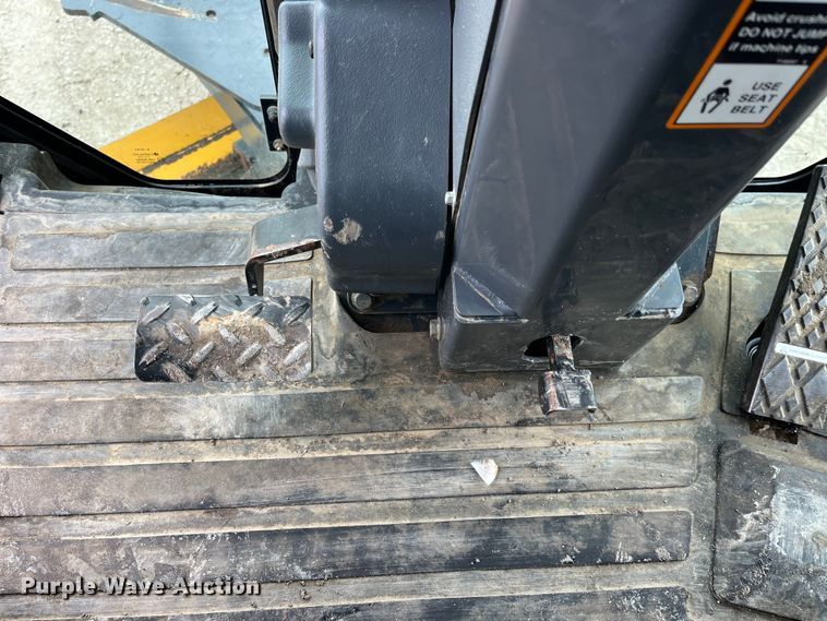 image for item LD9388 2014 John Deere 770G motor grader