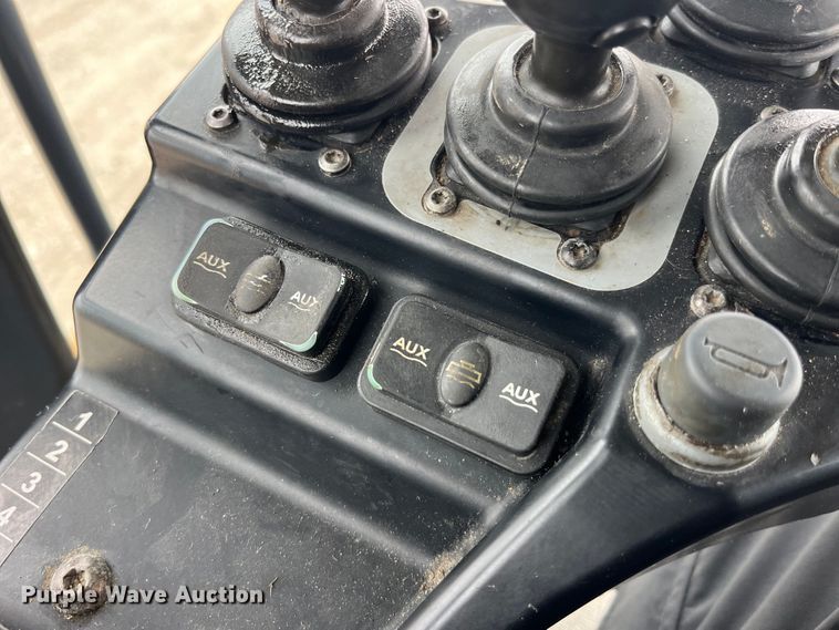 image for item LD9388 2014 John Deere 770G motor grader