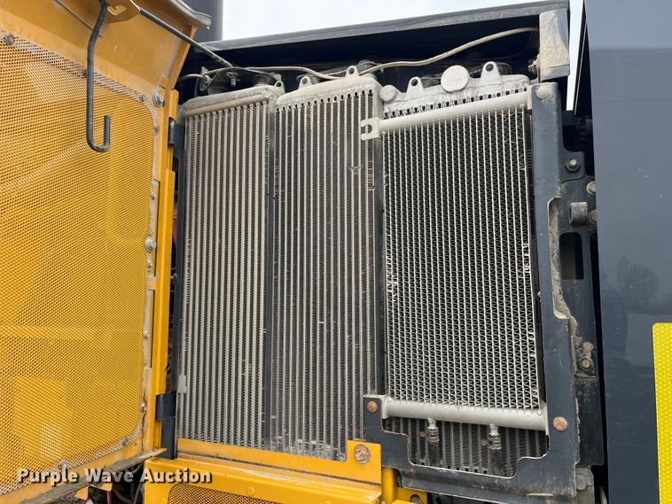 image for item LD9388 2014 John Deere 770G motor grader