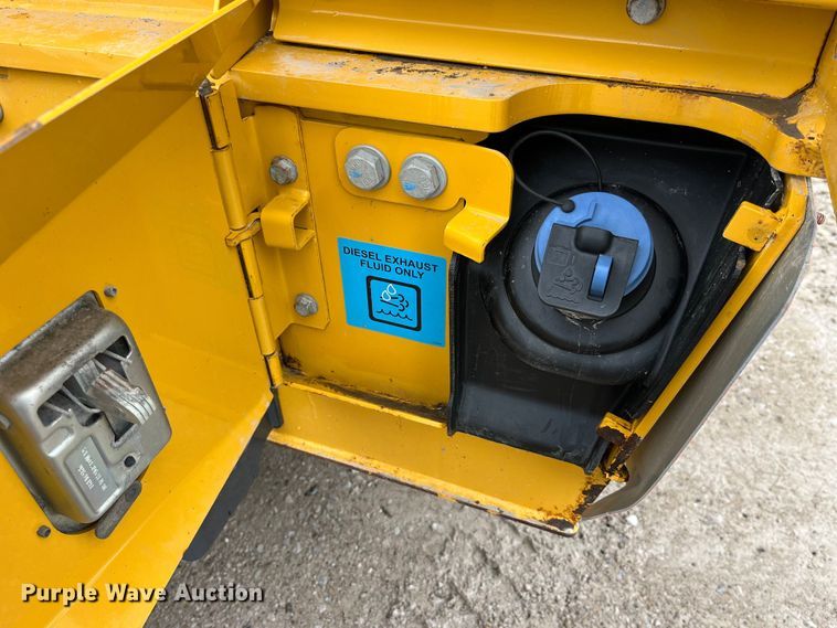 image for item LD9388 2014 John Deere 770G motor grader