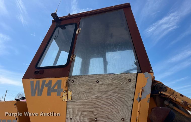 image for item LD9411 1975 Case W14 wheel loader
