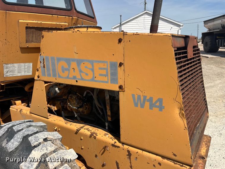 image for item LD9411 1975 Case W14 wheel loader