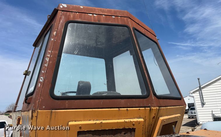 image for item LD9411 1975 Case W14 wheel loader