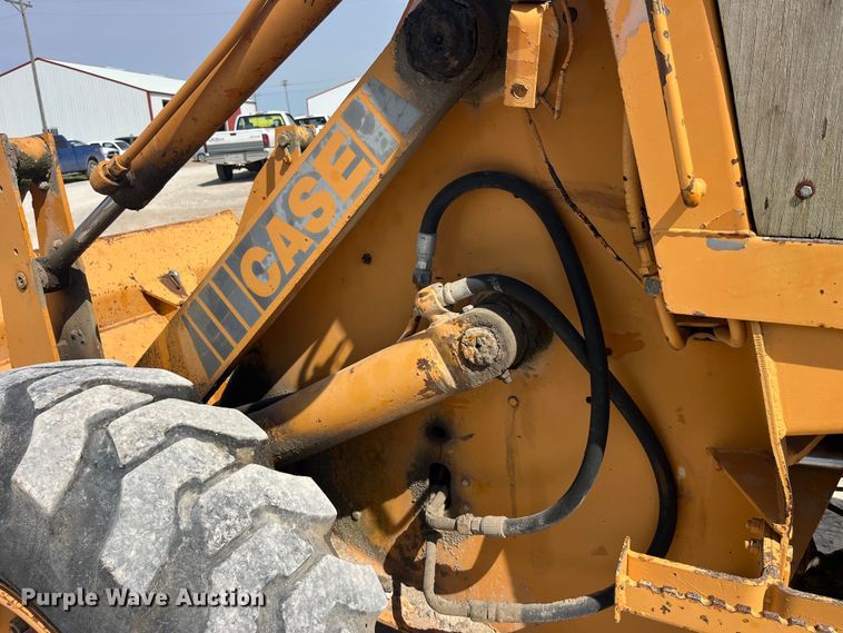 image for item LD9411 1975 Case W14 wheel loader