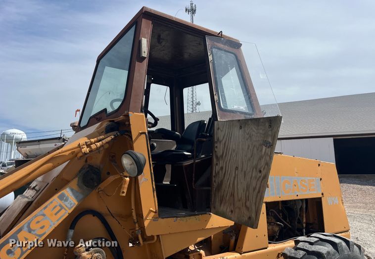 image for item LD9411 1975 Case W14 wheel loader