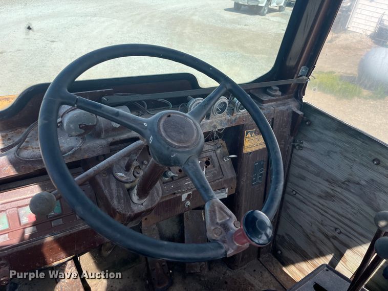 image for item LD9411 1975 Case W14 wheel loader