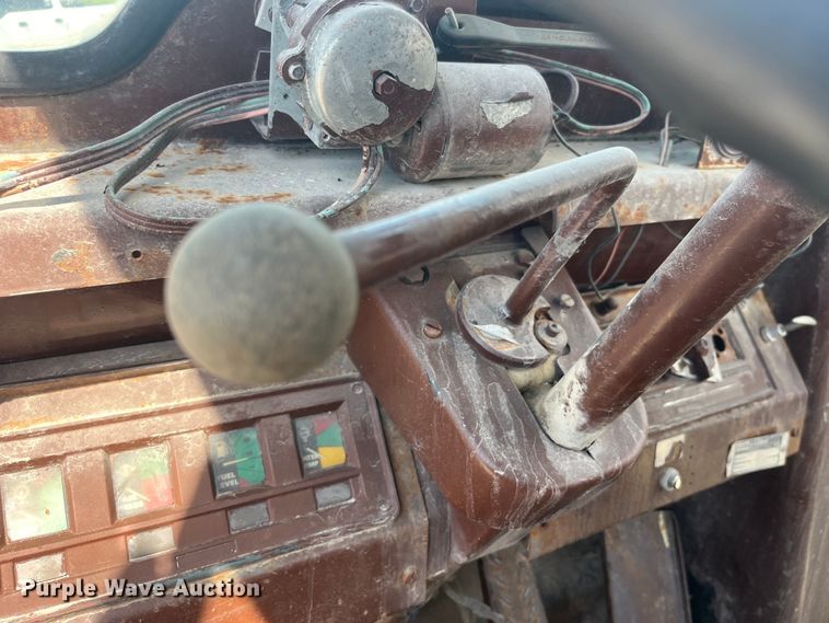 image for item LD9411 1975 Case W14 wheel loader