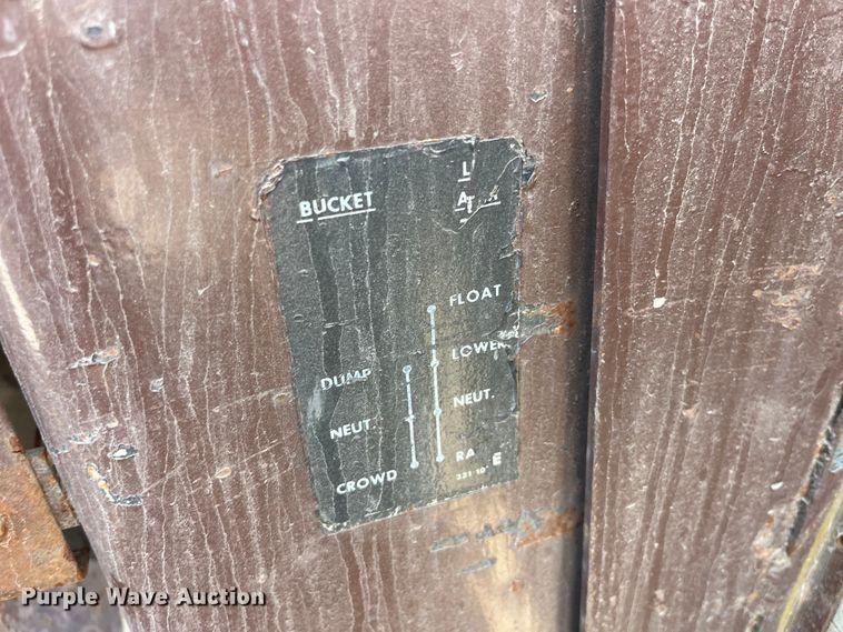 image for item LD9411 1975 Case W14 wheel loader