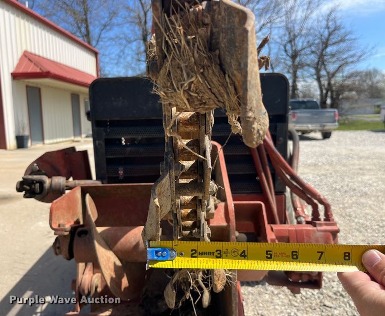 image for item LD9414 Ditch Witch 350SX W cable plow