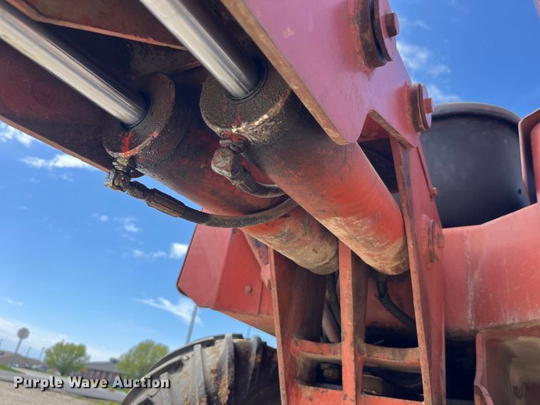 image for item LD9414 Ditch Witch 350SX W cable plow