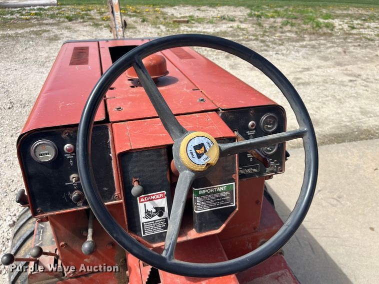 image for item LD9414 Ditch Witch 350SX W cable plow