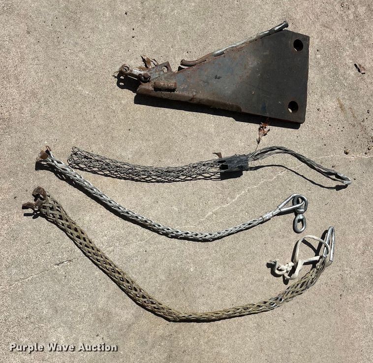 image for item LD9414 Ditch Witch 350SX W cable plow