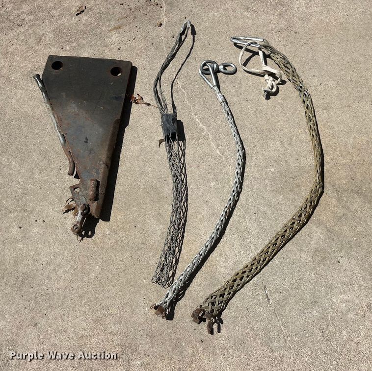 image for item LD9414 Ditch Witch 350SX W cable plow