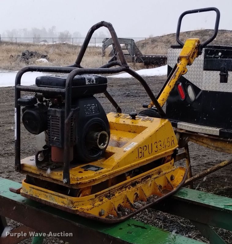 image for item LN9958 1989 Wacker plate compactor