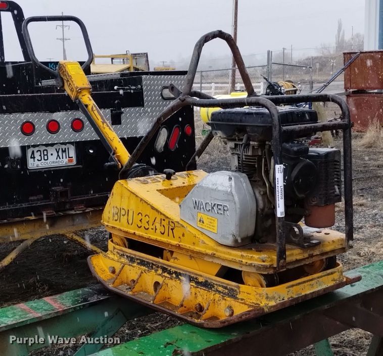 image for item LN9958 1989 Wacker plate compactor