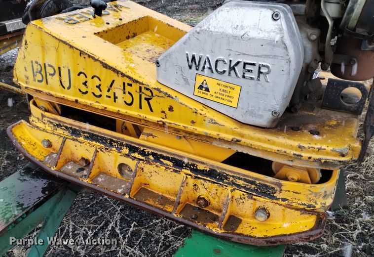 image for item LN9958 1989 Wacker plate compactor