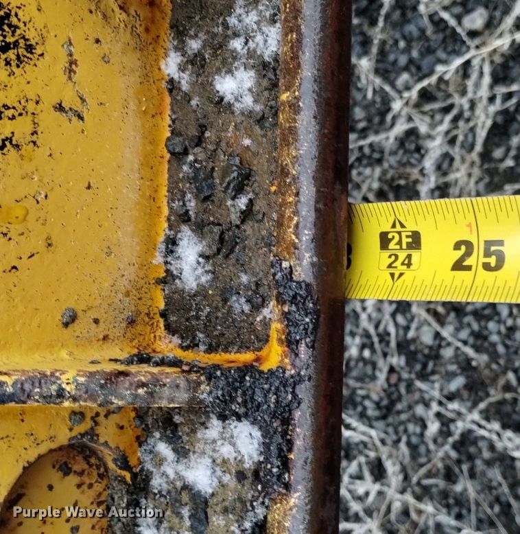 image for item LN9958 1989 Wacker plate compactor