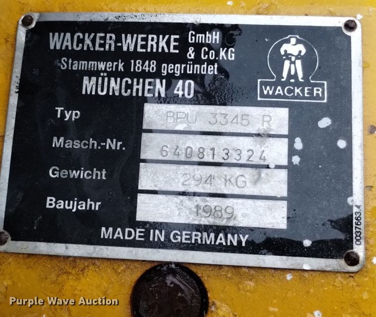 image for item LN9958 1989 Wacker plate compactor