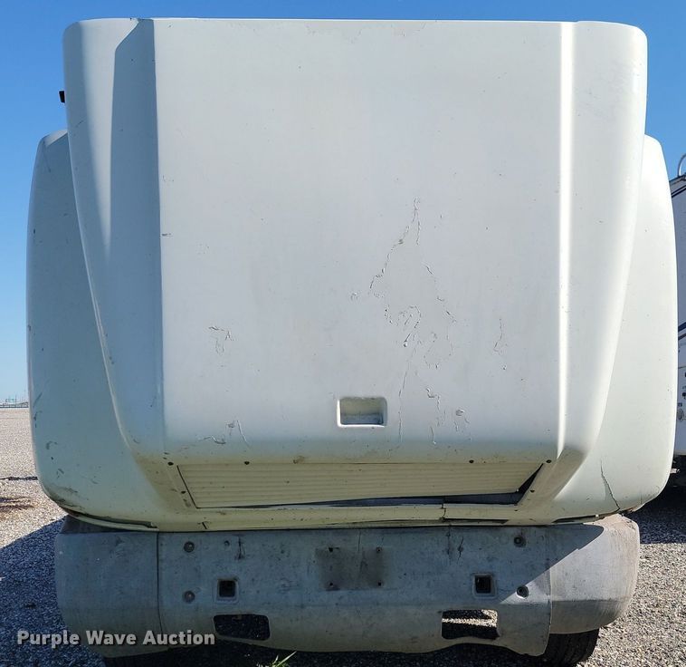 image for item ME9298 1990 International   8300 crane truck