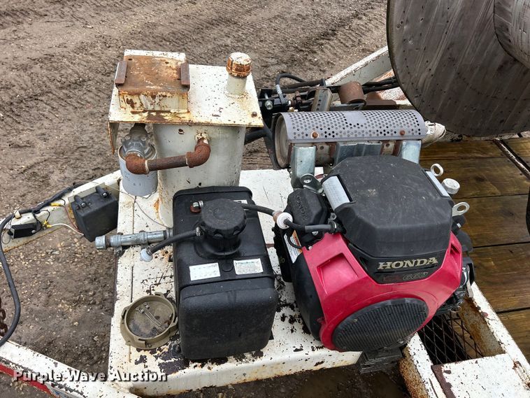 image for item MO9216 Shop built  reel trailer