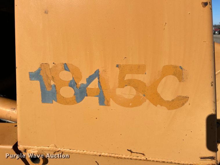 image for item MO9219 1999 Case 1845C skid steer loader