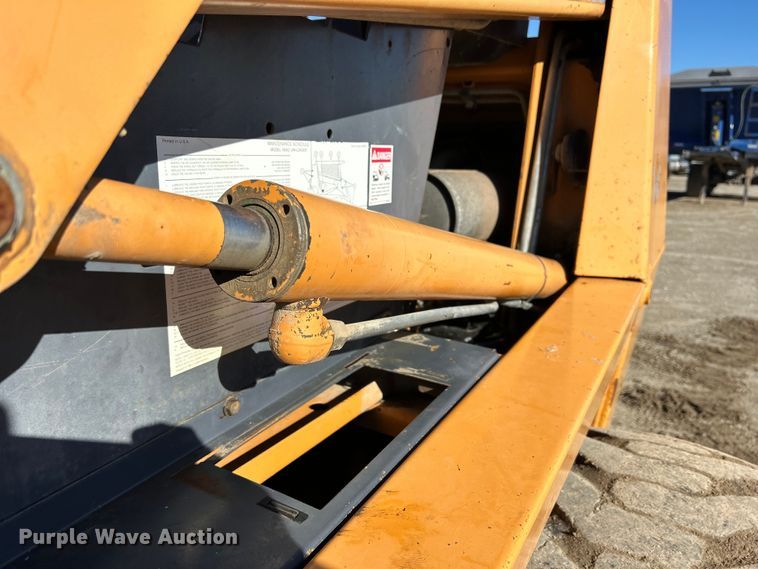 image for item MO9219 1999 Case 1845C skid steer loader